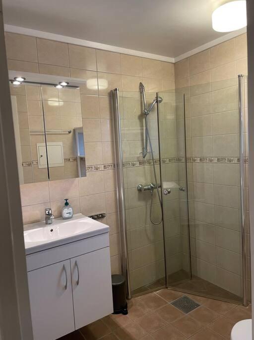 Feriehus Platinum House - Centrally Located With Facilities *